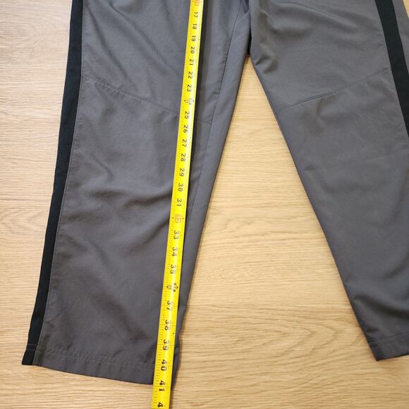 Under Armour Pants Mens XL Sportstyle Woven Track Joggers Mesh Lined Gray Stripe - Picture 8 of 12
